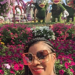 Meet your Posher, Erica